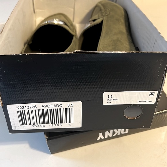 NWT DKNY Loafer 8.5 - Picture 6 of 6